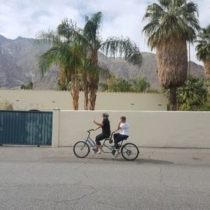 Meet your Posher, Keisha